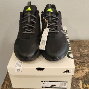 NWT X_PLRPHASE adidas Men's Black and Lime Athletic Shoes